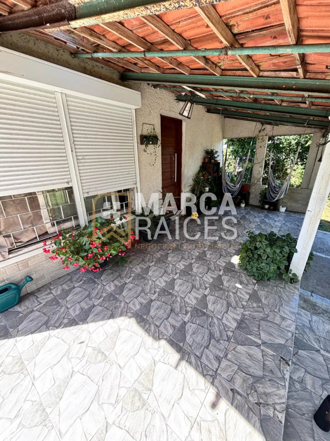 Casa ID.1562 - Venta Casa 3 Dormitorios en Terreno de 580 m² – Flor de Maroñas – Montevideo