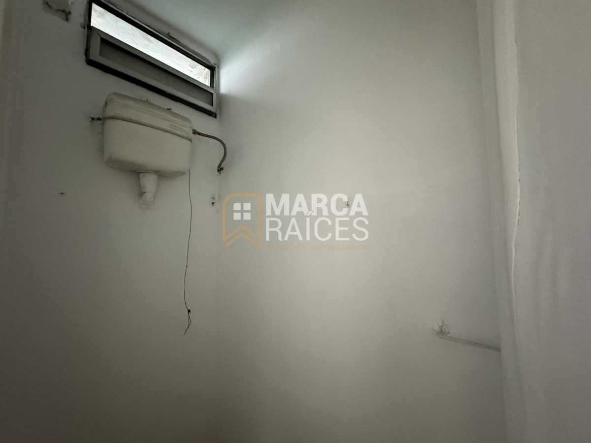 Casa ID.794 - Venta Casa 2 pisos 4 Dormitorios 2 Baños Garage Parque Rodo