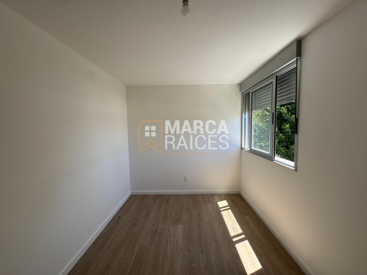 Casa ID.1508 - Venta Casa 3 Dormitorios en Ciudad de la Costa - Jardín Privado - Ley de Vivienda Promovida Aptas Banco Cochera Doble Canelones