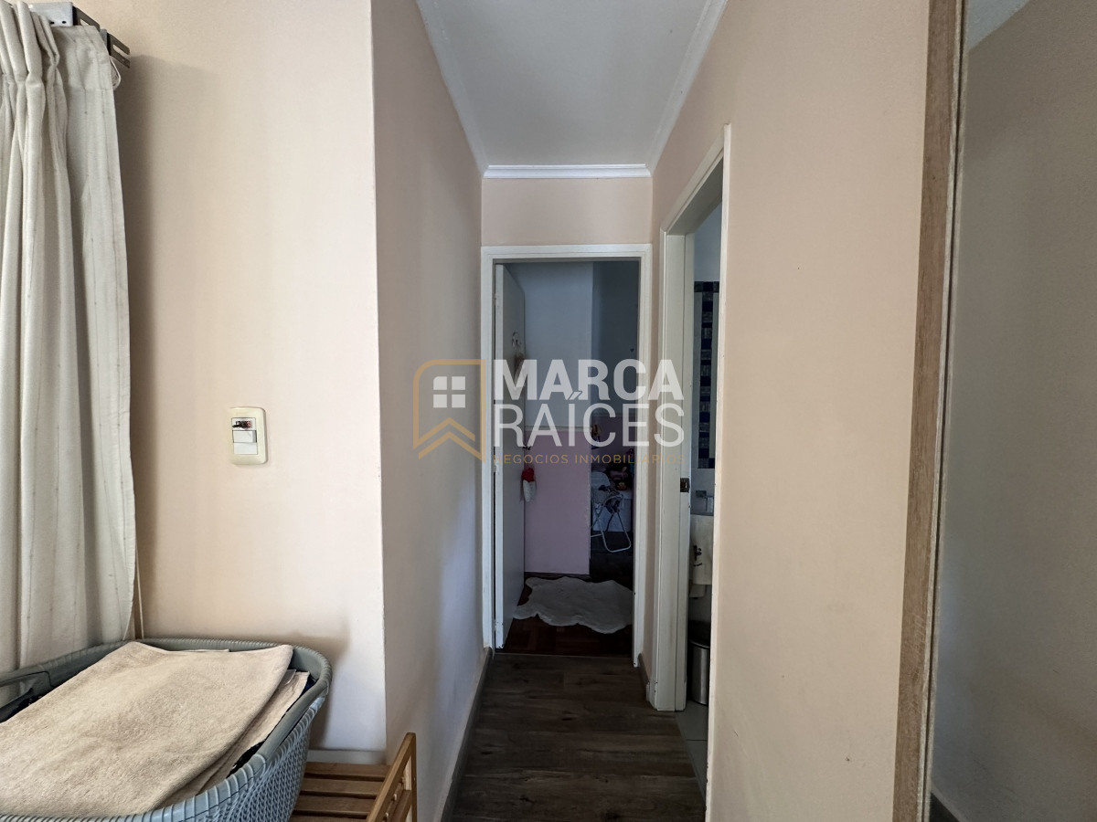 Casa ID.1073 - Venta Casa 4 Dormitorios 3 Baños Patio con Parrillero Parque Batlle Montevideo