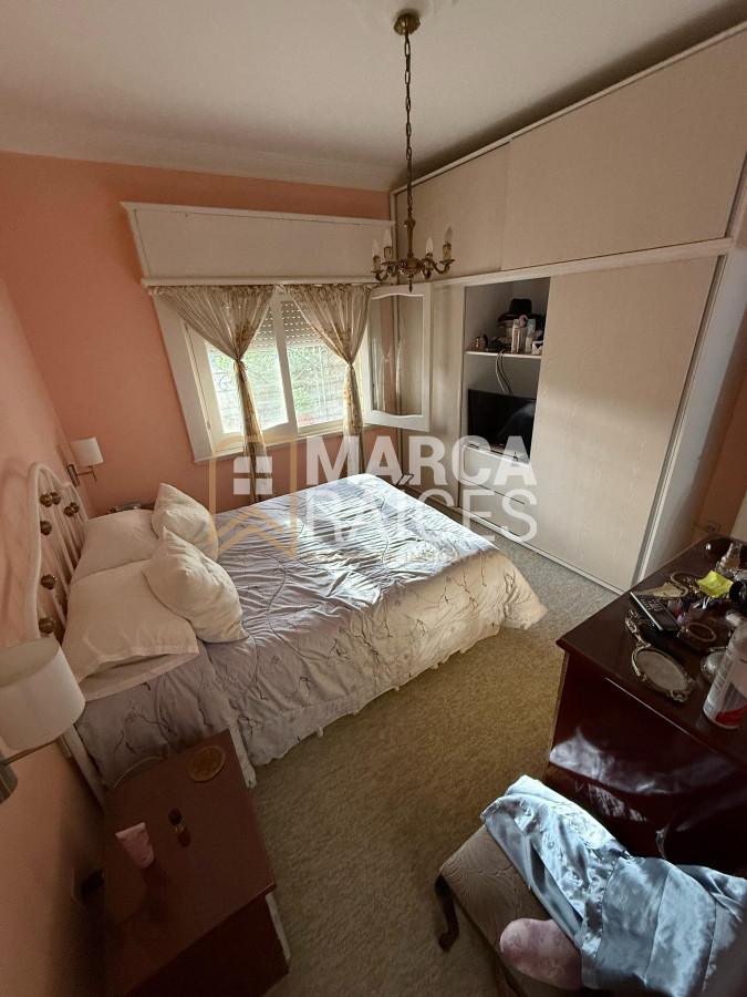 Casa ID.1519 - Venta Casa y 2 Apartamentos con Renta Activa en Malvín Norte Vivienda o Inversion Montevideo