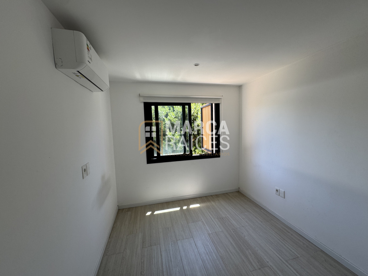 Casa ID.1661 - Alquiler Casa Comoda 3 dormitorios en condominio cerrado con seguridad Carrasco Montevideo