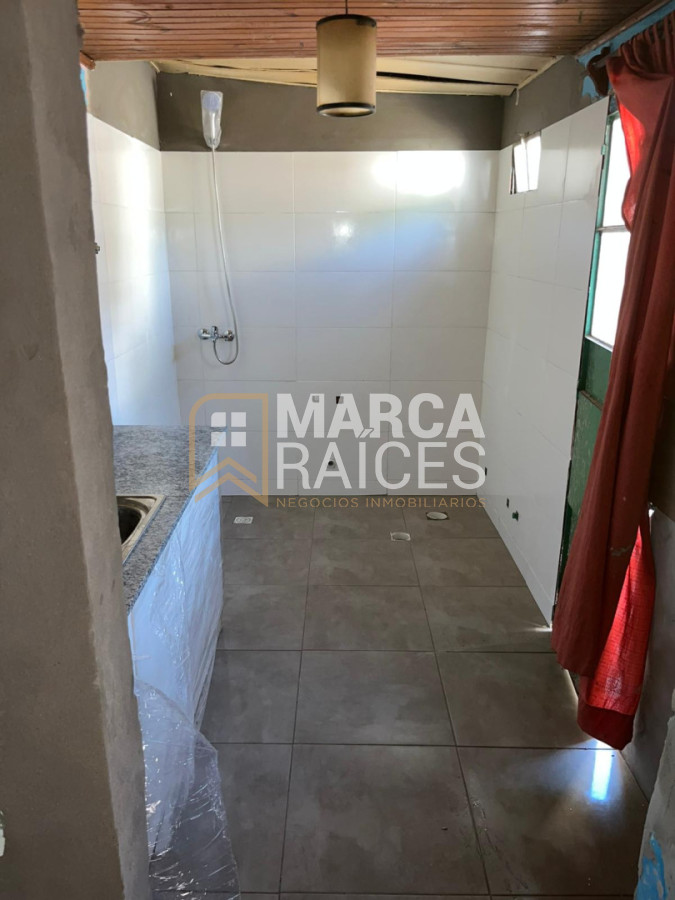 Casa ID.1931 - Alquiler Casa 3 Dormitorios 1 Baño Patio Las Acacias Montevideo