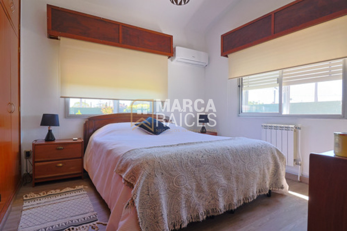 Casa ID.1705 - Casa Venta 3 Dormitorios 2 Baños Doble Garage Sur de Carrasco (San Jose de Carrasco)