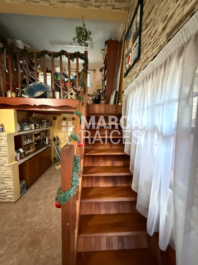 Casa ID.1519 - Venta Casa y 2 Apartamentos con Renta Activa en Malvín Norte Vivienda o Inversion Montevideo