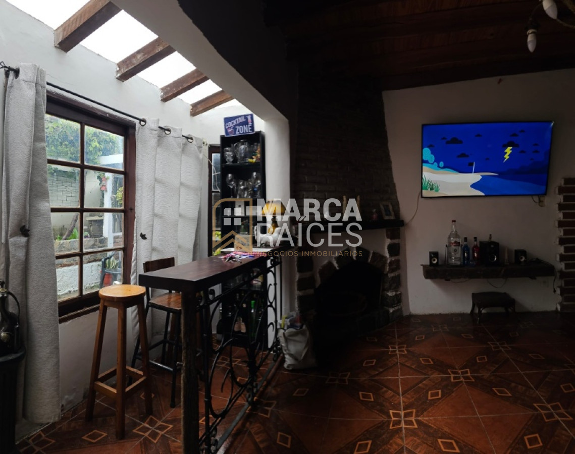 Casa ID.928 - Venta 2 Casas Un Mismo Padron Colon Montevideo