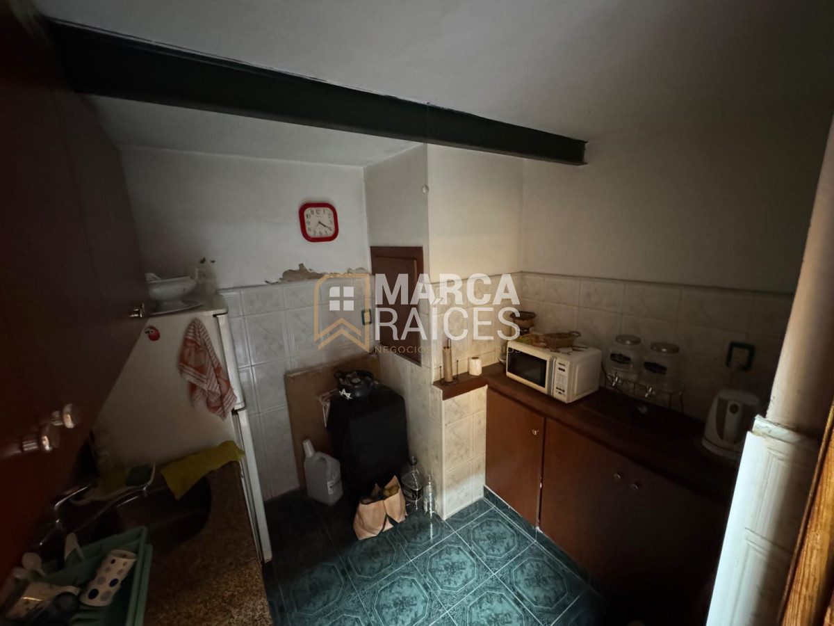 Casa ID.1207 - Venta 2 Casas 2 Padrones Ideal Para Edificio Punto Estrategico Centro Montevideo