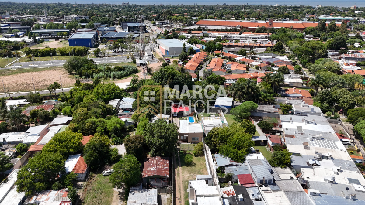 Casa ID.1231 - Venta Terreno Con Construcciones Carrasco Norte Montevideo