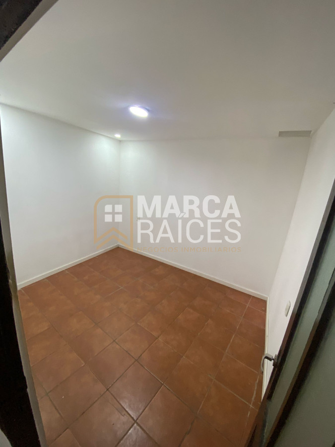 Casa ID.1367 - Venta Casa 2 Dormitorios Con Renta Vestidor Parrillero Estufa A Leña  Union Montevideo