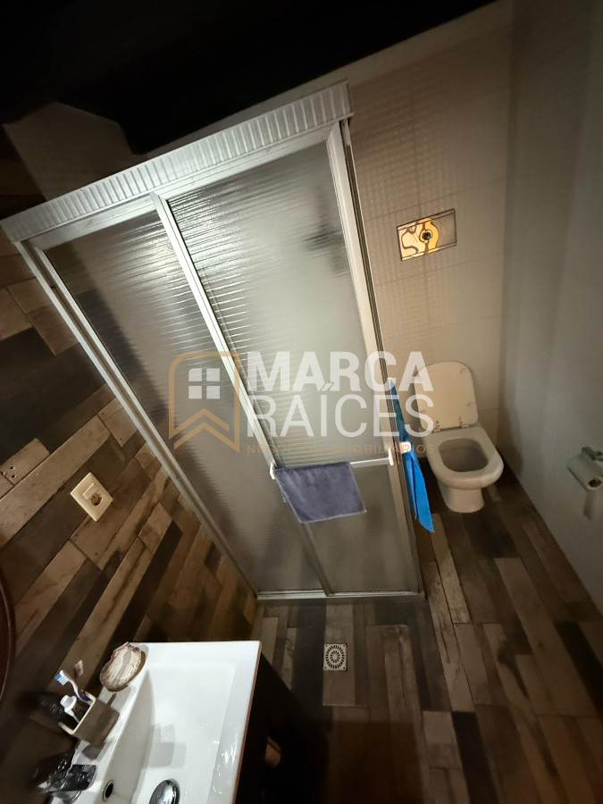 Casa ID.1519 - Venta Casa y 2 Apartamentos con Renta Activa en Malvín Norte Vivienda o Inversion Montevideo