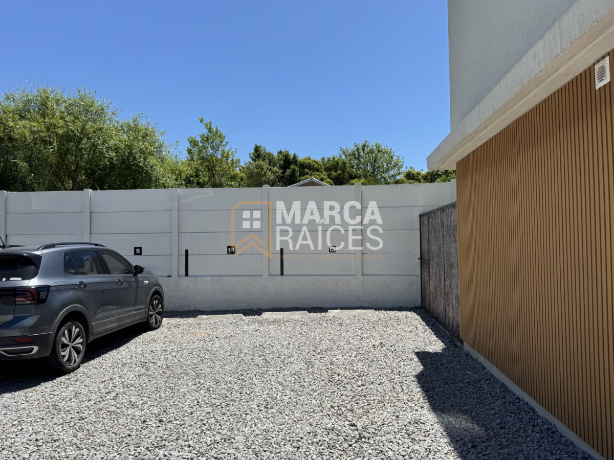 Casa ID.1661 - Alquiler Casa Comoda 3 dormitorios en condominio cerrado con seguridad Carrasco Montevideo