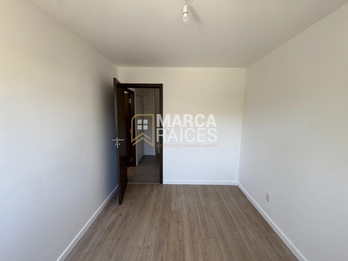 Casa ID.1508 - Venta Casa 3 Dormitorios en Ciudad de la Costa - Jardín Privado - Ley de Vivienda Promovida Aptas Banco Cochera Doble Canelones