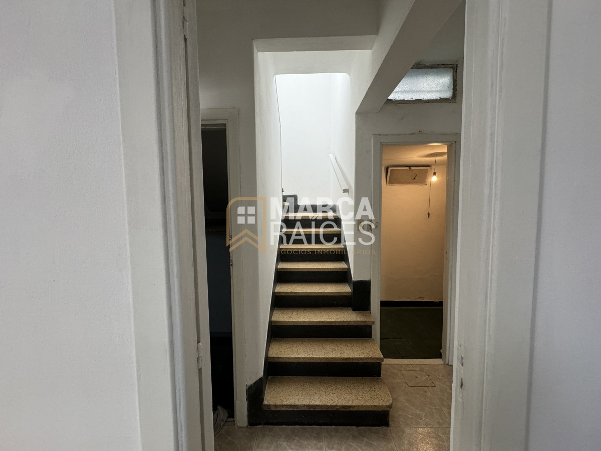 Casa ID.794 - Venta Casa 2 pisos 4 Dormitorios 2 Baños Garage Parque Rodo