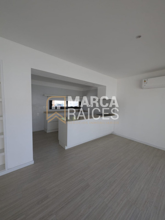 Casa ID.1661 - Alquiler Casa Comoda 3 dormitorios en condominio cerrado con seguridad Carrasco Montevideo