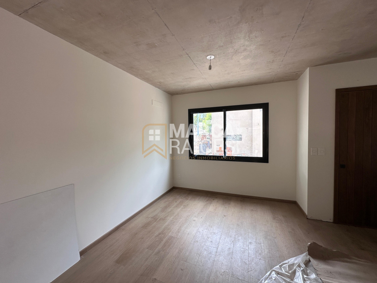 Casa ID.1331 - Venta casa de 3 dormitorios 2 baños parrillero y cochera en complejo privado a estrenar Prado Montevideo