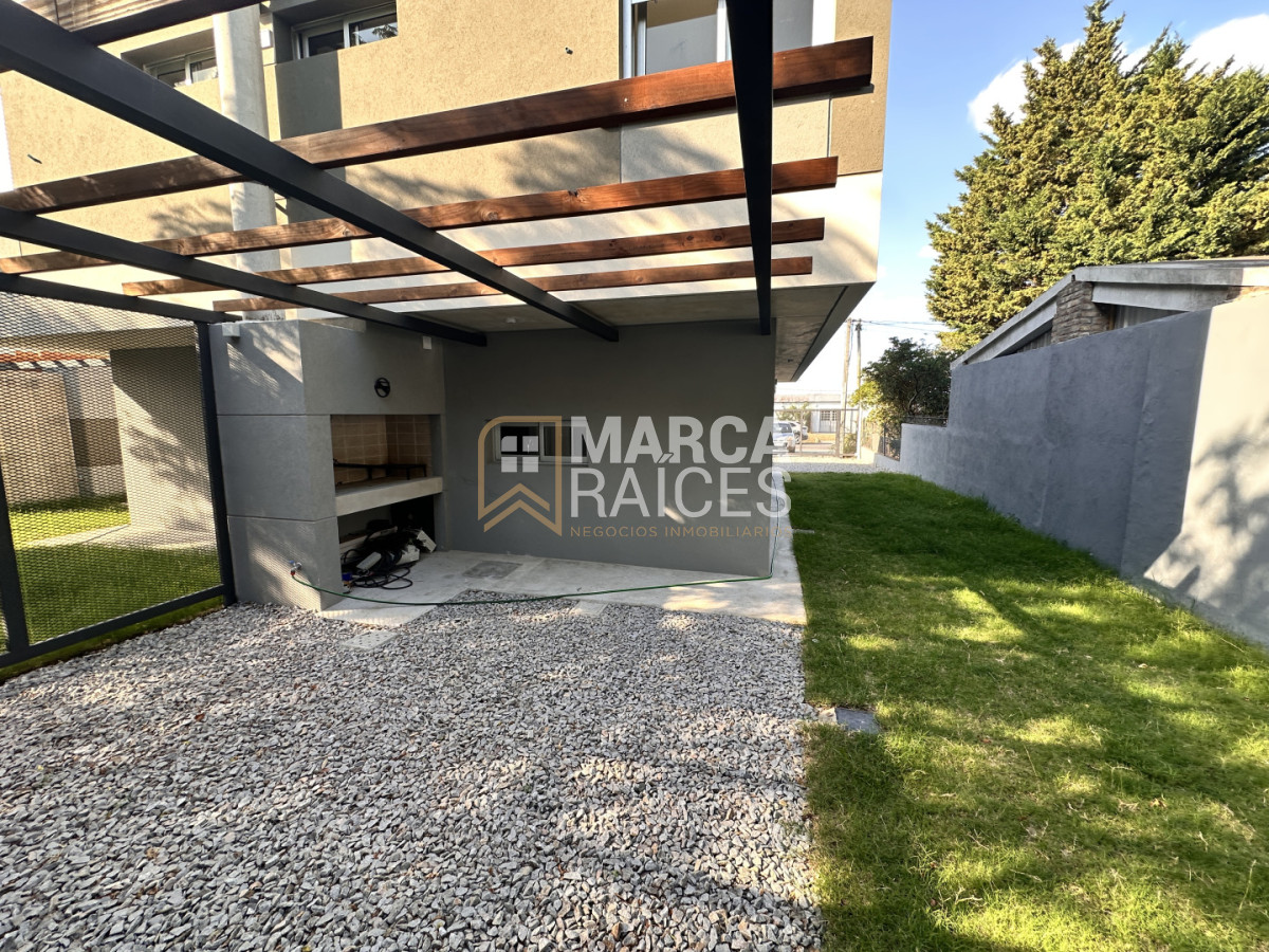 Casa ID.1514 - Casa a Estrenar 3 Dormitorios 2 baños con Jardín fondo y Cochera en Solymar Sur Canelones