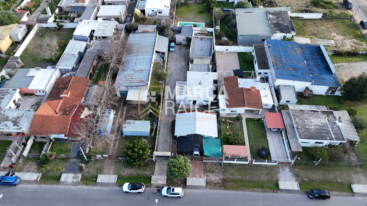Casa ID.2104 - Venta 5 Propiedades con Renta Padron Unico Ciudad de La Costa Sur Canelones