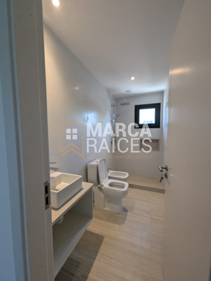 Casa ID.1661 - Alquiler Casa Comoda 3 dormitorios en condominio cerrado con seguridad Carrasco Montevideo