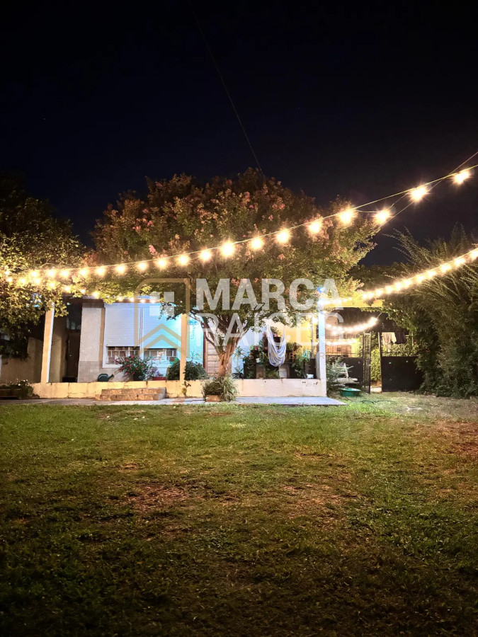 Casa ID.1562 - Venta Casa 3 Dormitorios en Terreno de 580 m² – Flor de Maroñas – Montevideo