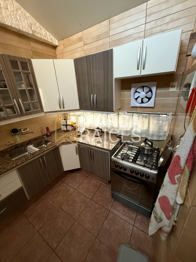 Casa ID.1519 - Venta Casa y 2 Apartamentos con Renta Activa en Malvín Norte Vivienda o Inversion Montevideo