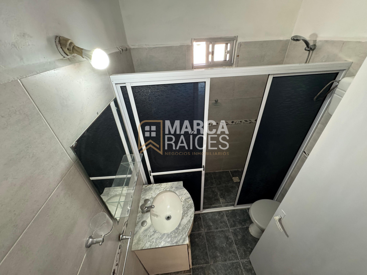 Casa ID.1519 - Venta Casa y 2 Apartamentos con Renta Activa en Malvín Norte Vivienda o Inversion Montevideo
