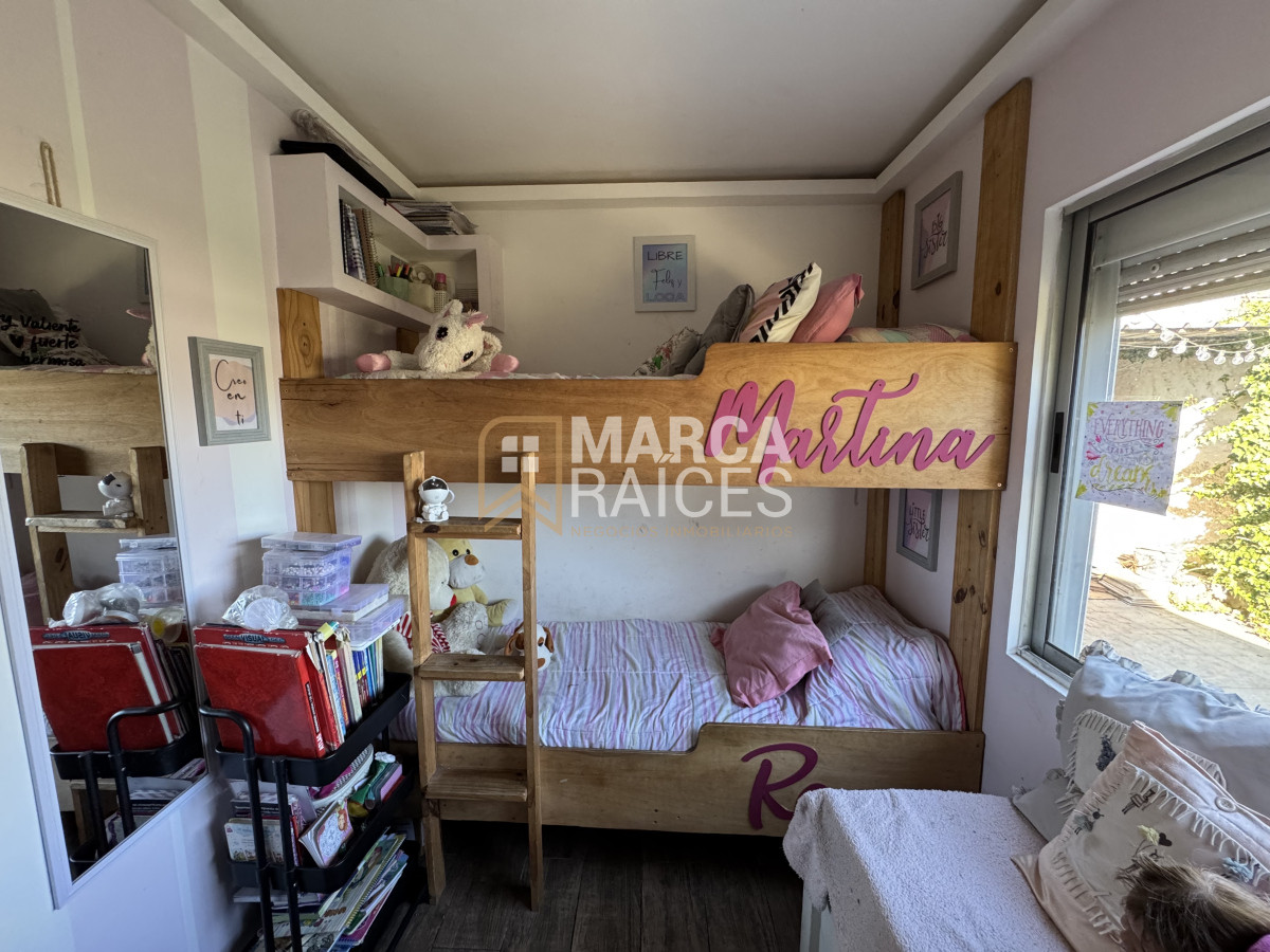 Casa ID.1562 - Venta Casa 3 Dormitorios en Terreno de 580 m2 Flor de Maroñas Montevideo