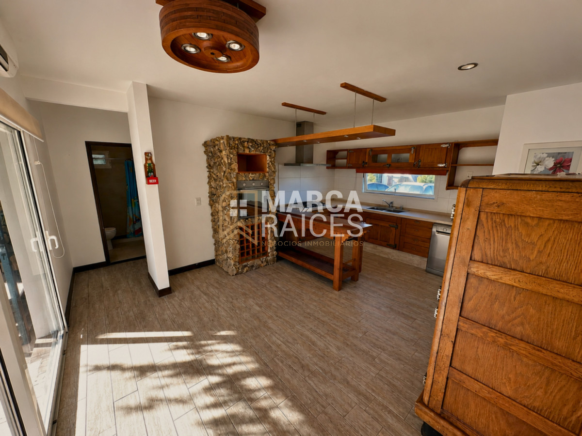 Casa ID.1803 - Venta Casa Premium Altos de La Tahona 4 Dormitorios 4 Baños