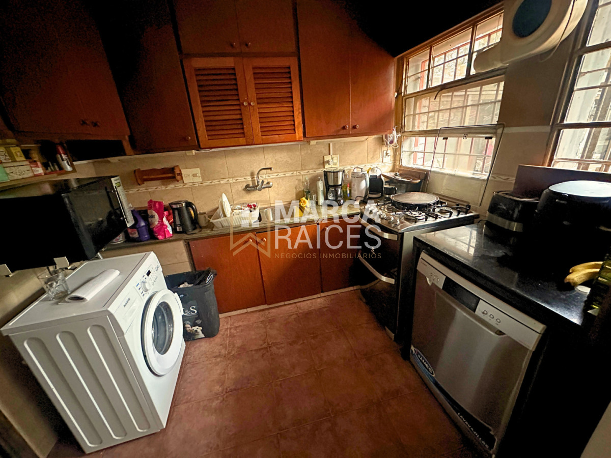 Casa ID.1907 - Venta Casa PH 3 Dormitorios 2 Baños 2 Pisos 4 Garages Parrillero Carrasco Sur Montevideo