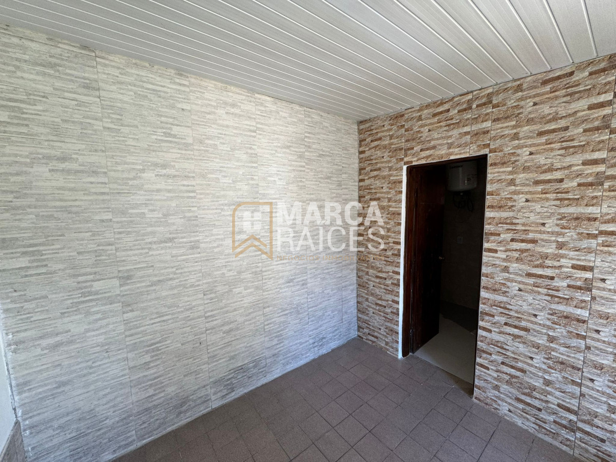 Casa ID.1519 - Venta Casa y 2 Apartamentos con Renta Activa en Malvín Norte Vivienda o Inversion Montevideo