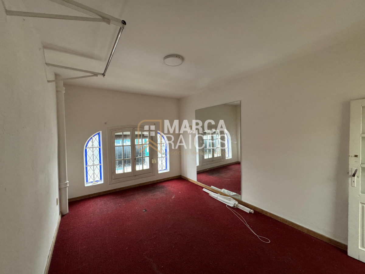Casa ID.2086 - Alquile Casa De 3 Dormitorios Estufa a Leña Azotea Garaje En Unión Montevideo