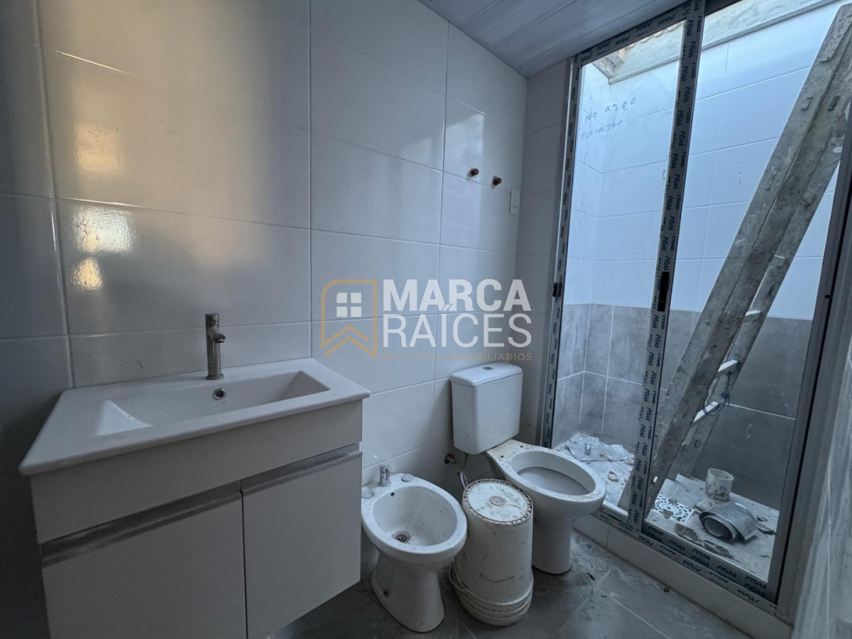 Casa ID.2045 - Alquiler Casa 3 Dormitorios 1 Baño Jacinto Vera Montevideo