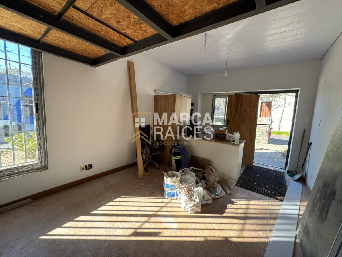 Casa ID.2045 - Alquiler Casa 3 Dormitorios 1 Baño Jacinto Vera Montevideo