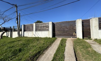 Venta Casa 3 Dormitorios en Terreno de 580 m2 Flor de Maroñas Montevideo