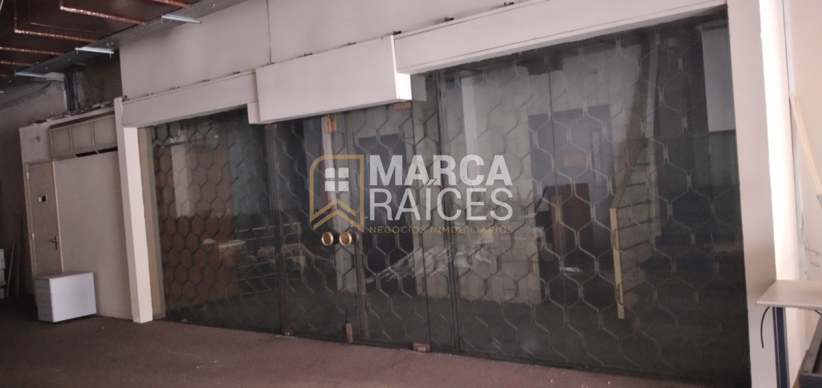 Local Comercial ID.2019 - Alquiler Local Comercial. Centro, Montevideo