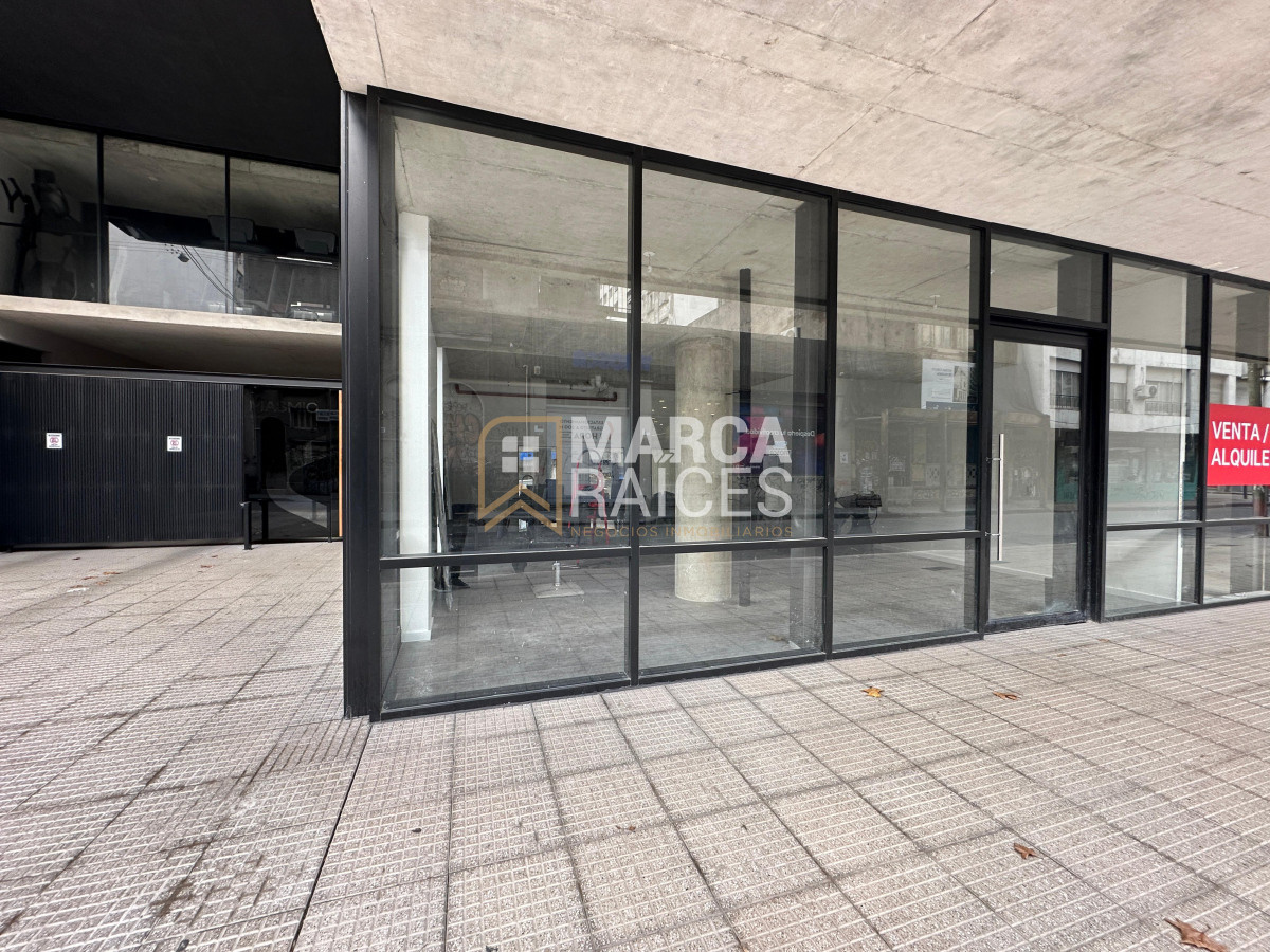 Local Comercial ID.1512 - Venta local comercial nuevo con excelente renta en Cordon Montevideo