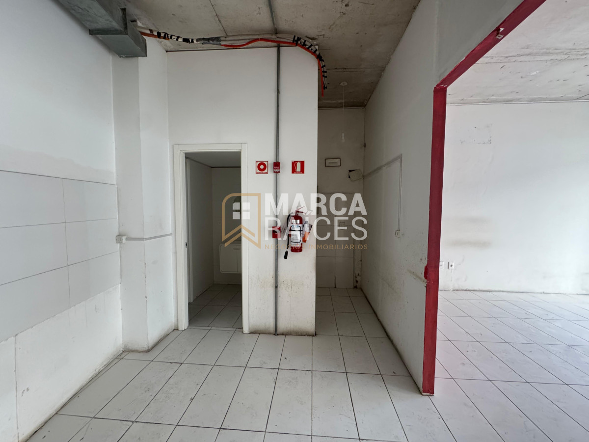 Local Comercial ID.1655 - Alquiler local comercial Centro Montevideo