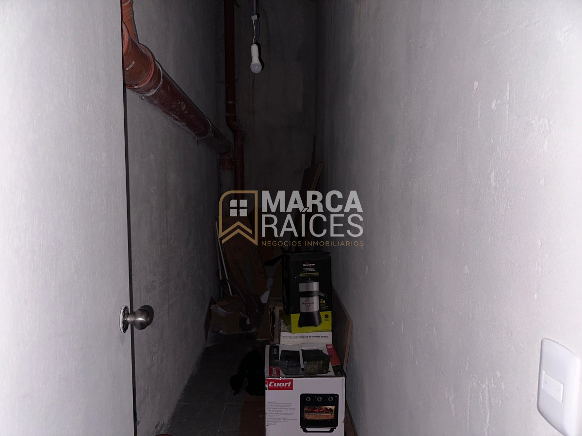 Local Comercial ID.1652 - Alquiler Local Comercial moderno de gran metraje Centro Montevideo