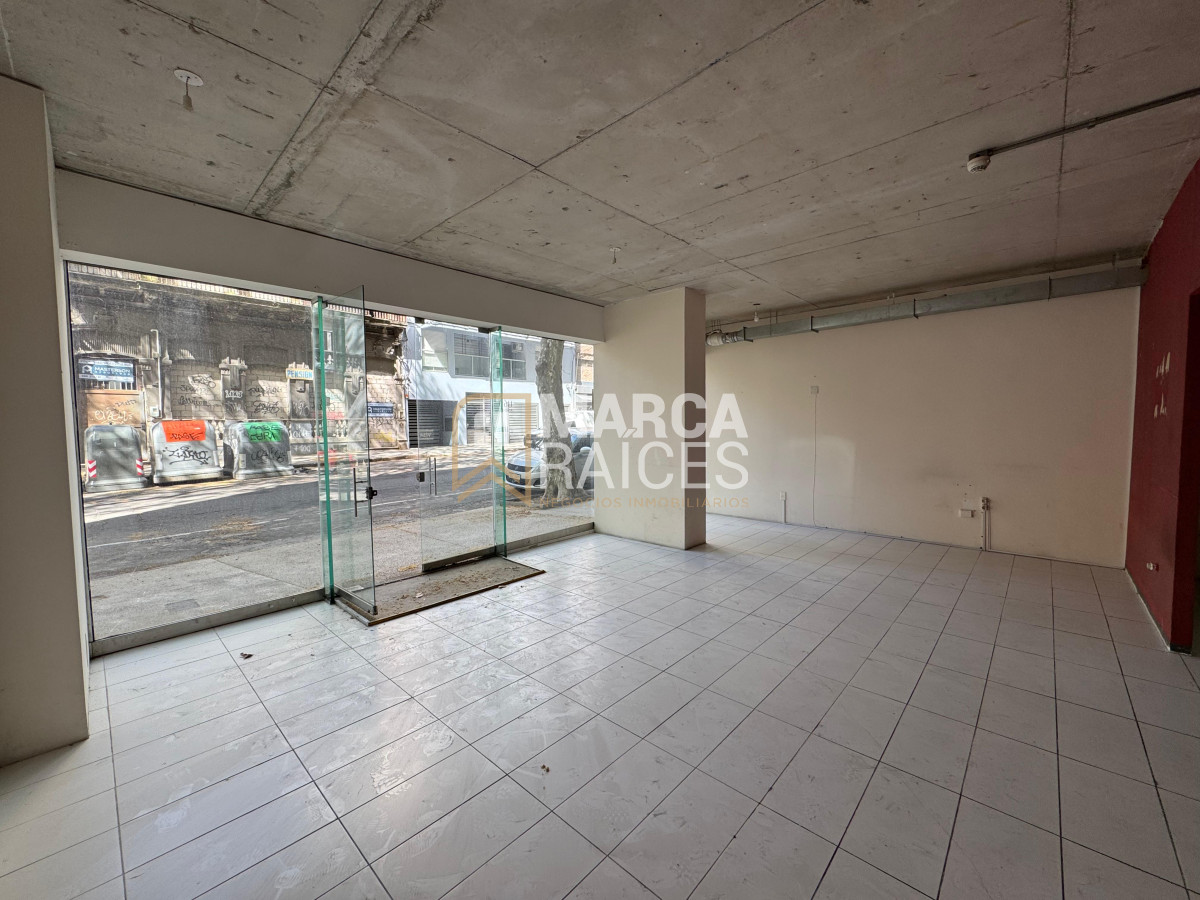 Local Comercial ID.1655 - Alquiler local comercial Centro Montevideo