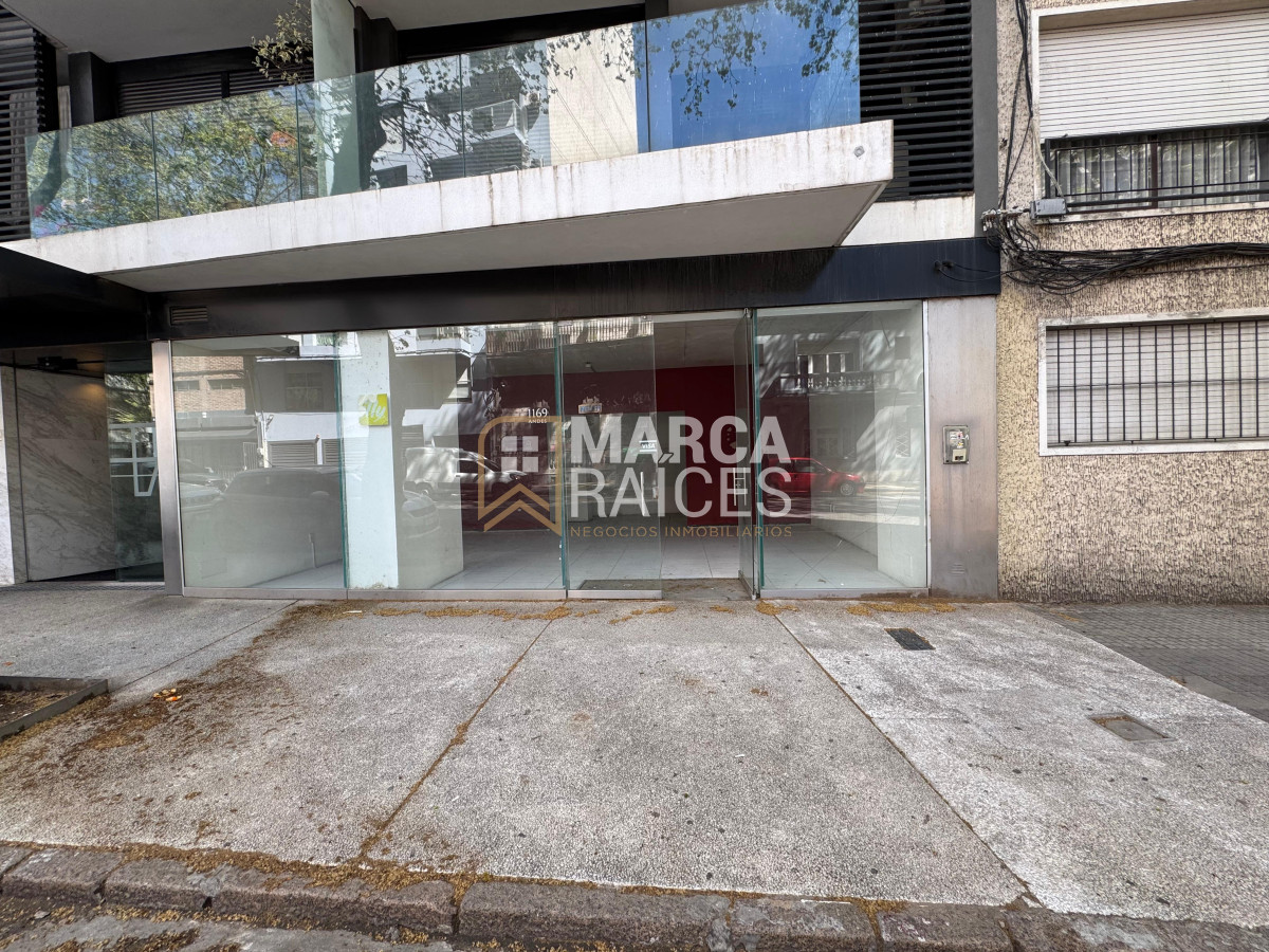 Local Comercial ID.1655 - Alquiler local comercial Centro Montevideo
