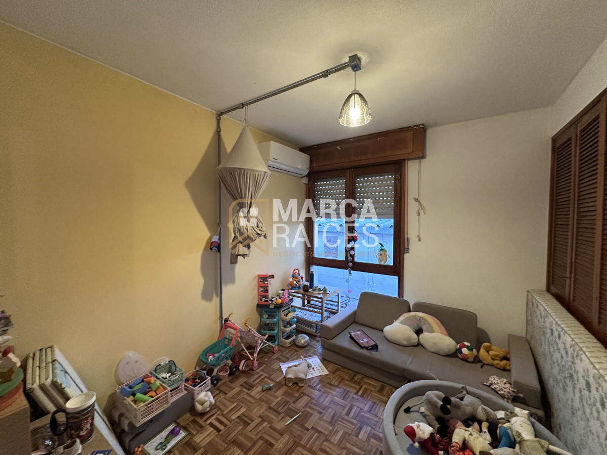 Local Comercial ID.1478 - Gran Oportunidad Venta Local + 2 casas + Depósito en esquina estratégica con Comercio Funcionando Paso de La Arena Montevideo