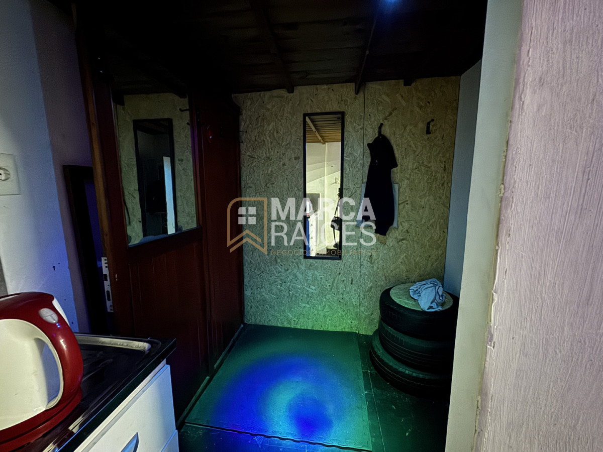 Local Comercial ID.2374 - Venta Local Comercial Actualmente Con Renta 90m2 Centro Montevideo