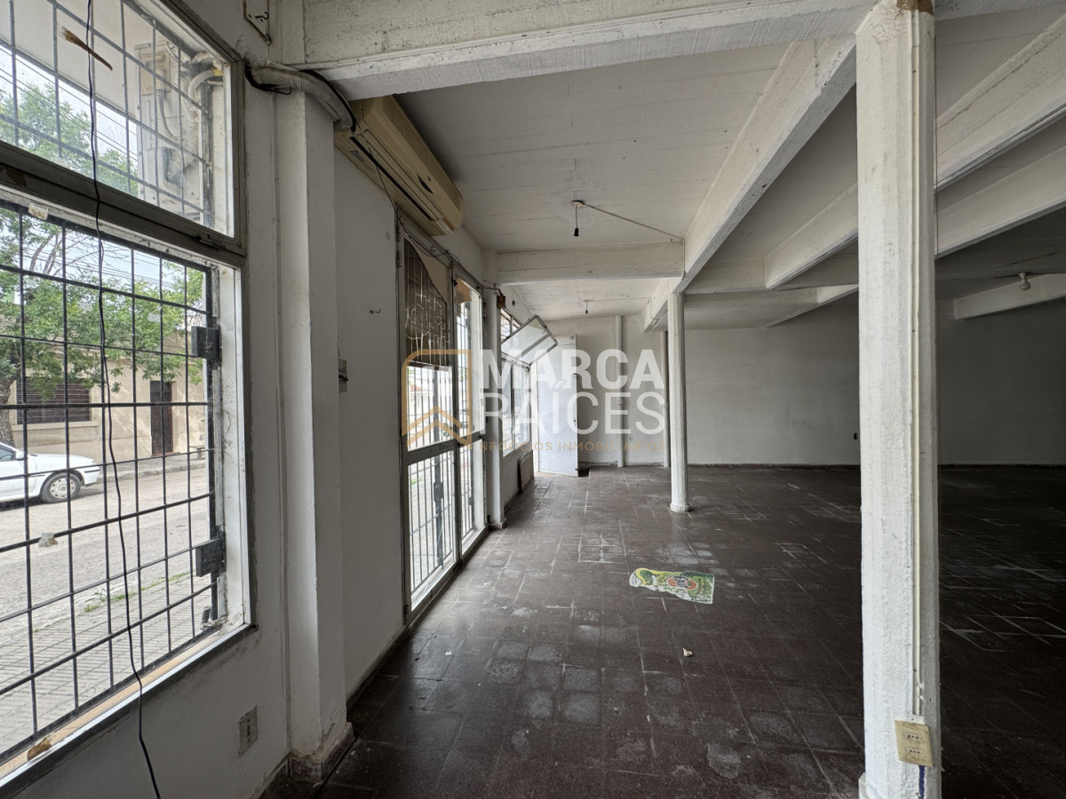 Local Comercial ID.1766 - Venta y Alquiler Local Comercial con casa, Florida, Uruguay