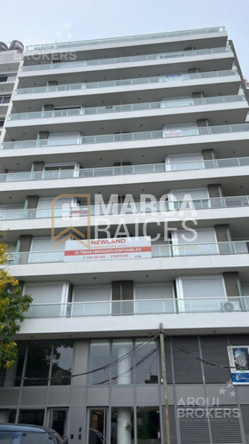 Local Comercial ID.1306 - Venta Local Comercial Doble Altura Con Renta Tres Cruces Montevideo
