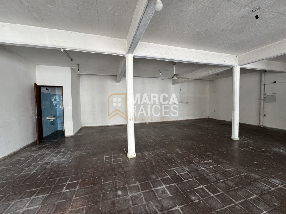 Local Comercial ID.1766 - Venta y Alquiler Local Comercial con casa, Florida, Uruguay