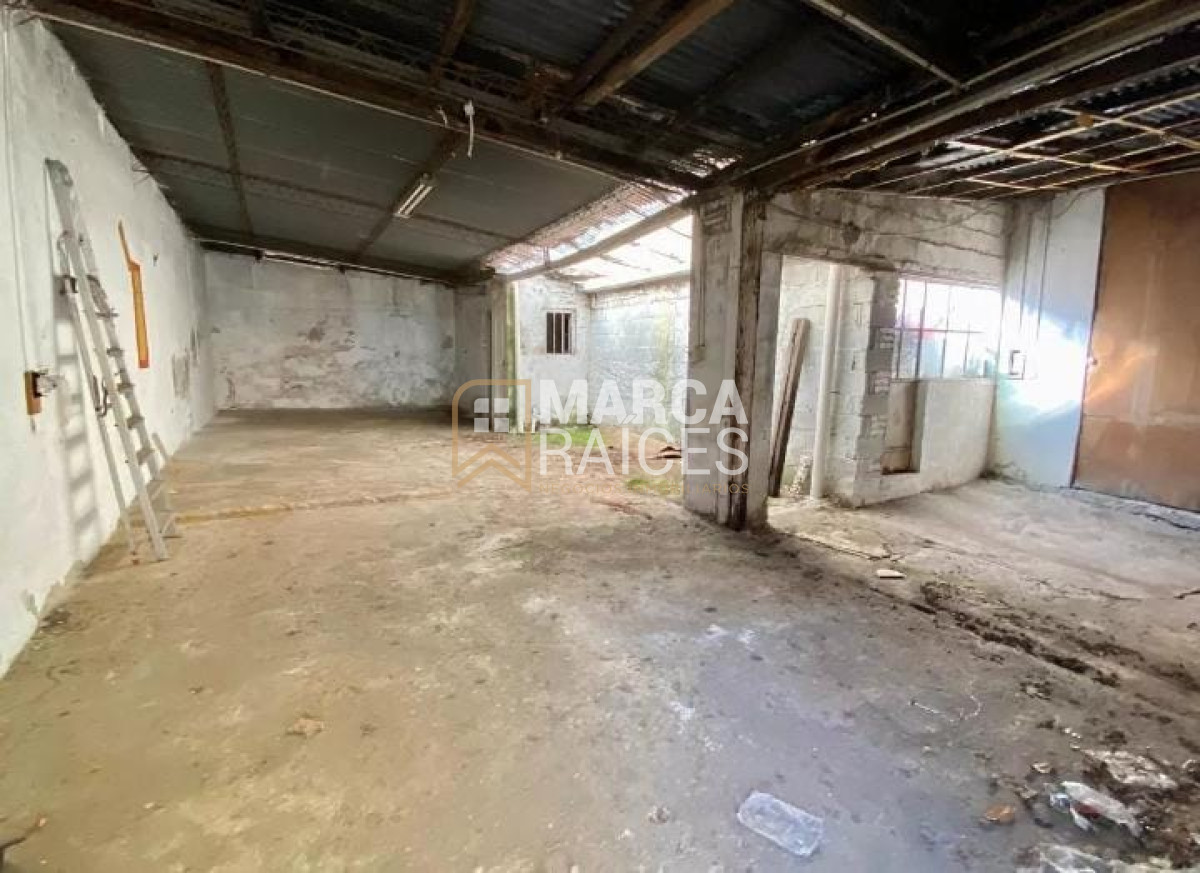 Local Comercial ID.865 - Alquiler Local Galpon o Deposito Barrio de Los Judios Goes Montevideo