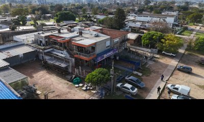 Venta Local + 2 casas + Depósito en Esquina Estratégica Paso de La Arena Montevideo