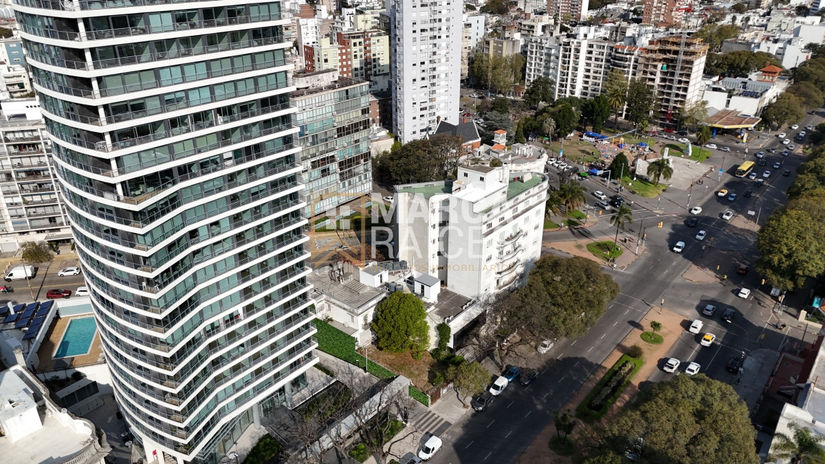 Terreno ID.37 - Venta Terreno Con Doble Acceso Bulevar Artigas y Ponce Pocitos Montevideo