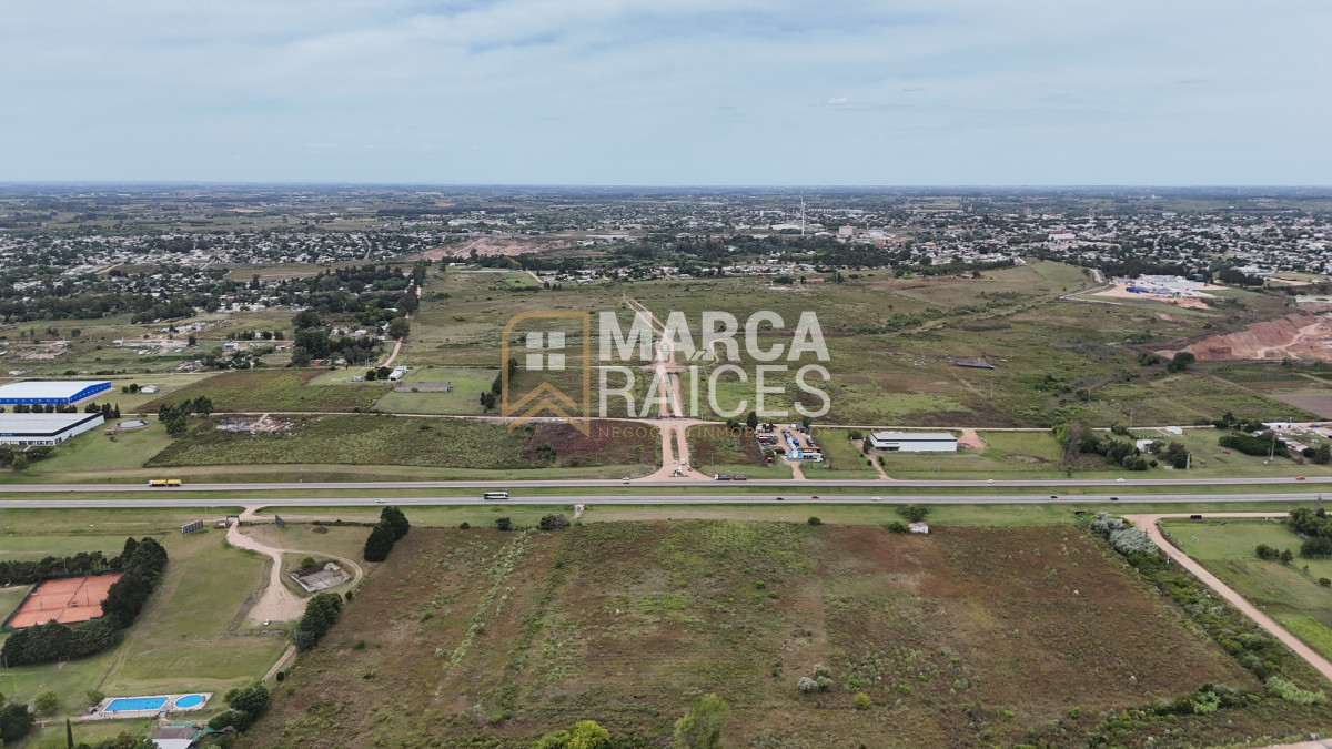 Terreno ID.1357 - Venta Terreno Lote Logistico 5,4 Hectáreas Sobre Ruta 5 Las Piedras Canelones Uruguay