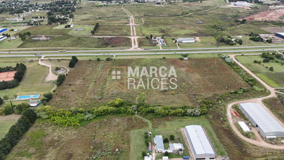 Terreno ID.1357 - Venta Terreno Lote Logistico 5,4 Hectáreas Sobre Ruta 5 Las Piedras Canelones Uruguay