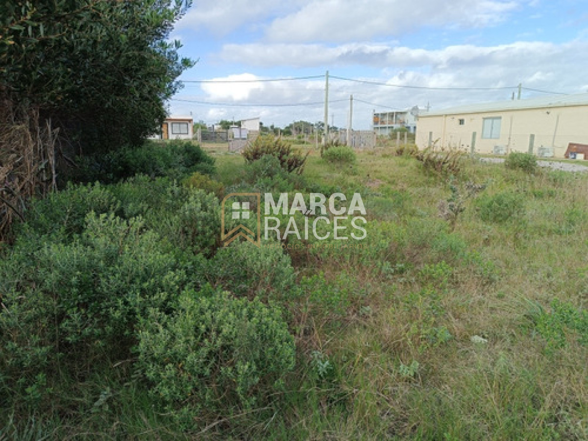Terreno ID.1808 - Venta terreno 600m2 Punta Negra, Piriapolis. Cerca del mar